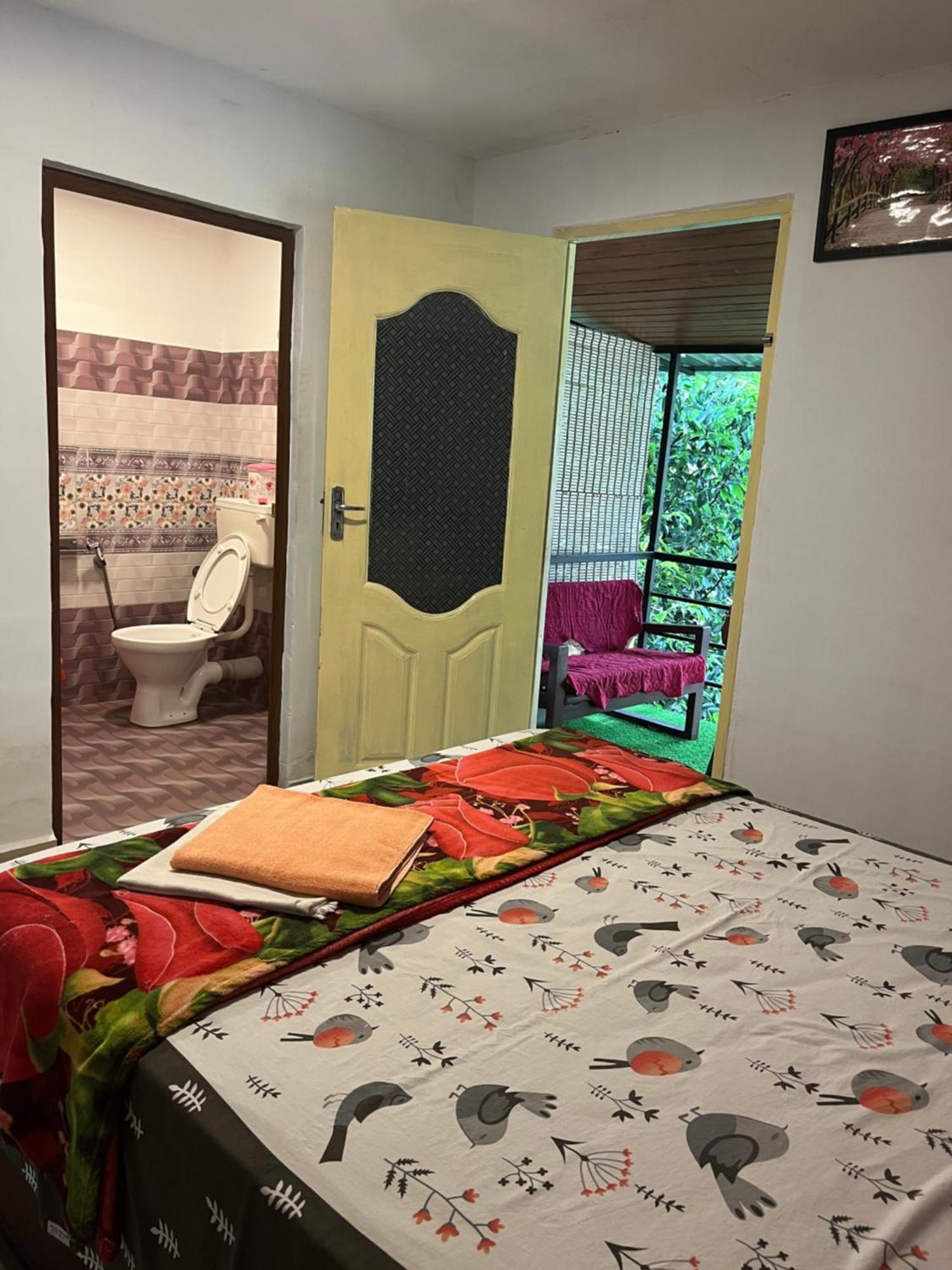 מונאר Maliyeckal Homestay מראה חיצוני תמונה